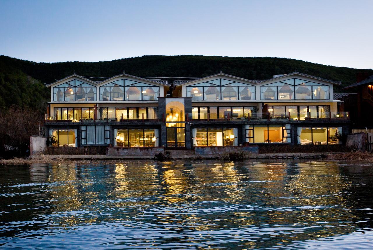 Walden Lugu Lake Zen Retreat نينغلانغ المظهر الخارجي الصورة