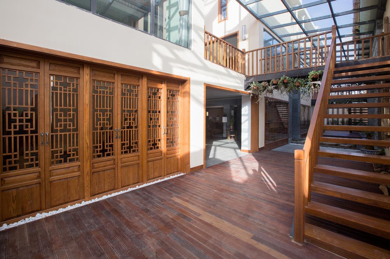 Walden Lugu Lake Zen Retreat نينغلانغ المظهر الخارجي الصورة