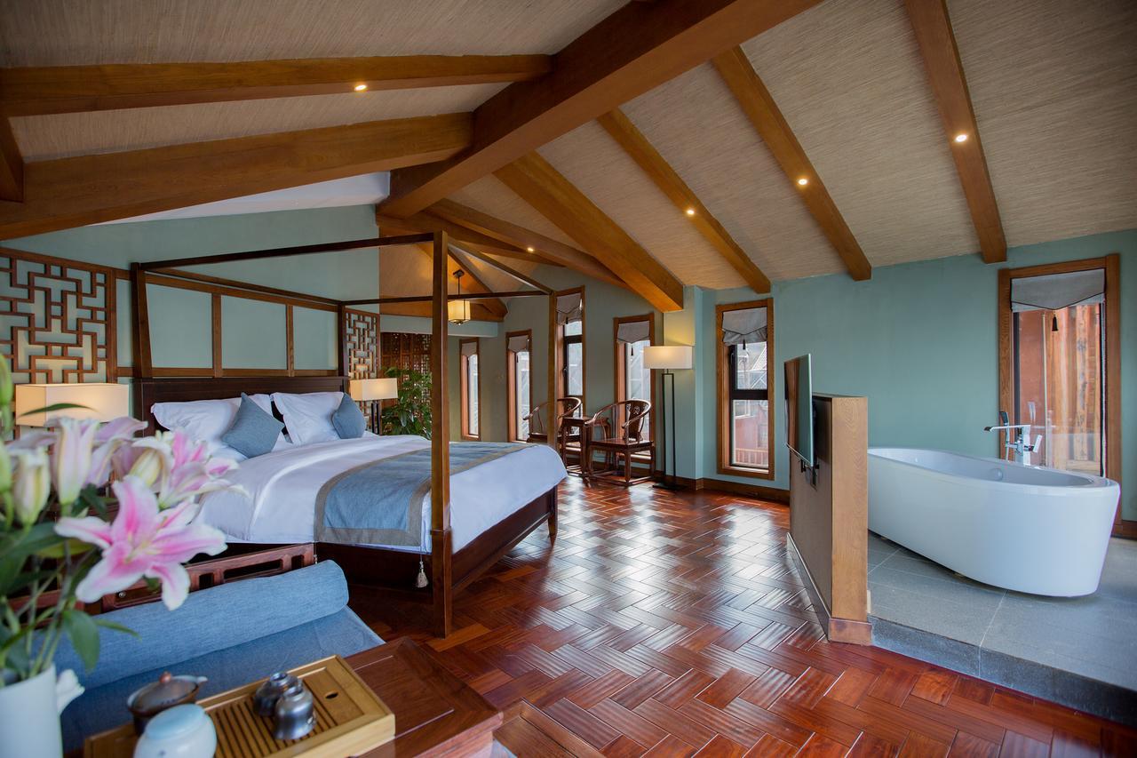 Walden Lugu Lake Zen Retreat نينغلانغ المظهر الخارجي الصورة